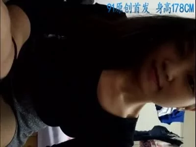 美女黄18以下禁止观看